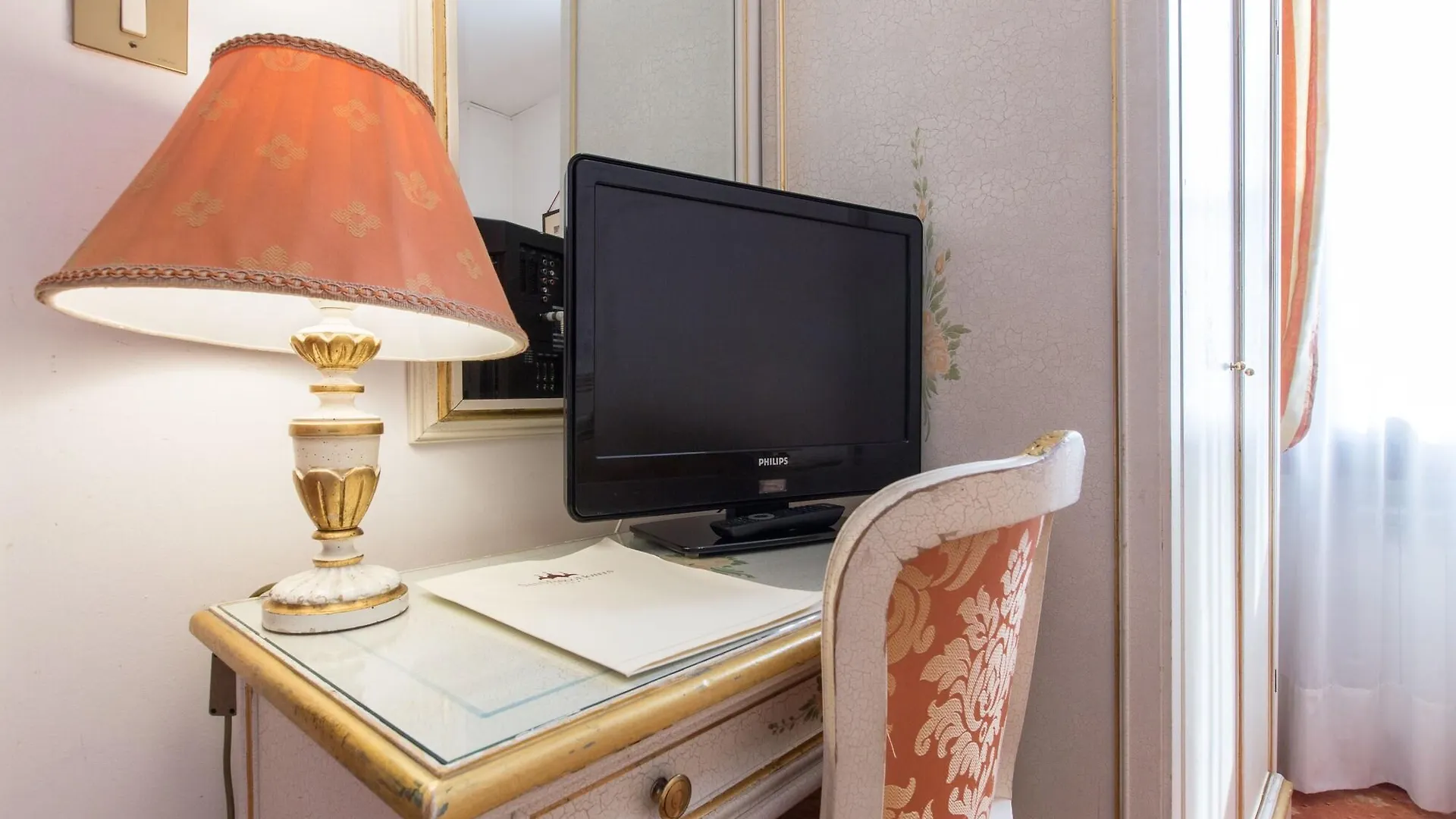 Hotel Ambassador Tre Rose Benátky