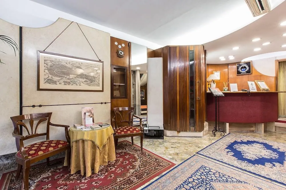 Ambassador Tre Rose Hotel Venice