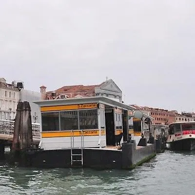 Ambassador Tre Rose Hotel Venice