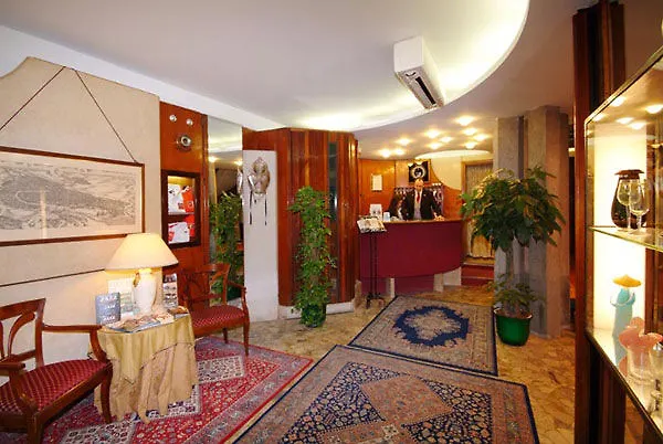 Ambassador Tre Rose Hotel Venice Italy
